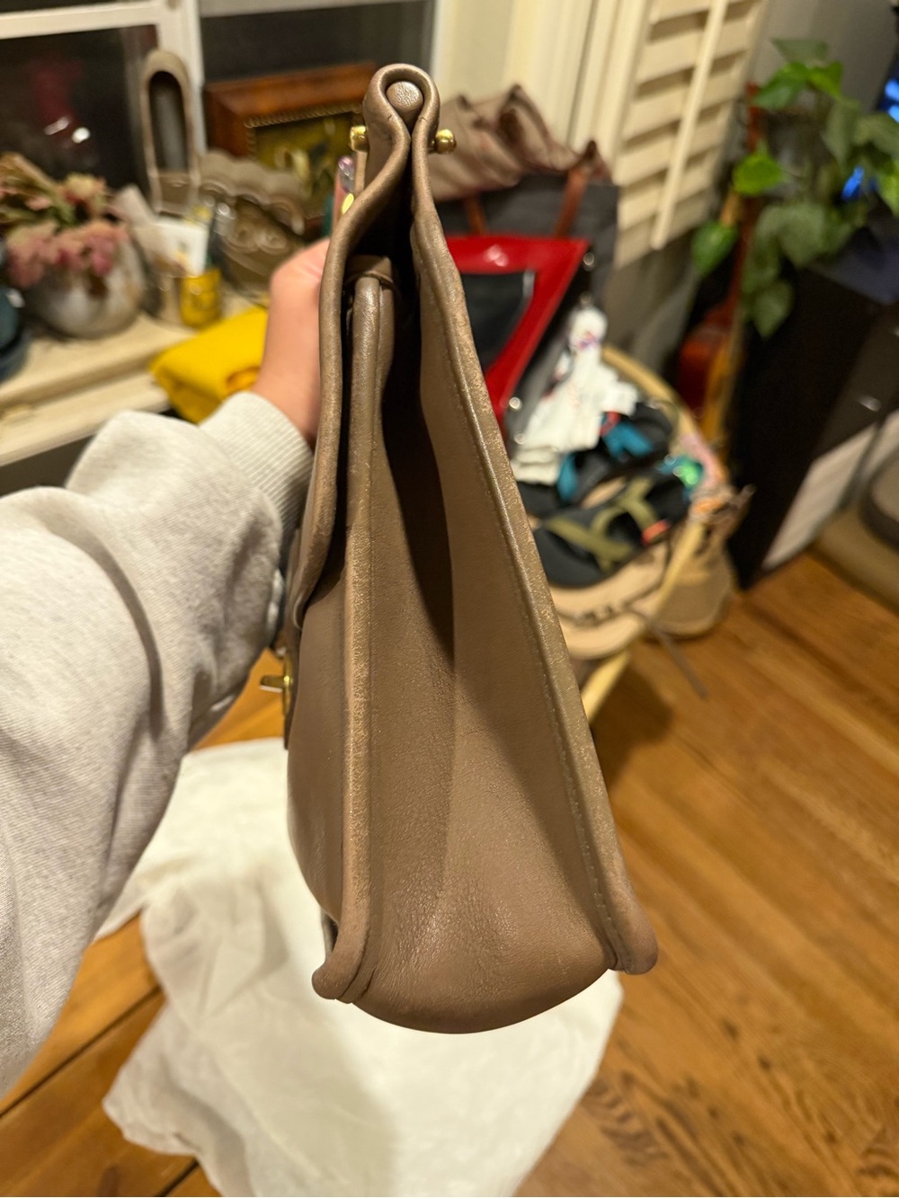 Coach Vintage Taupe Leather Willis Bag #9927 - Picture 8 of 16